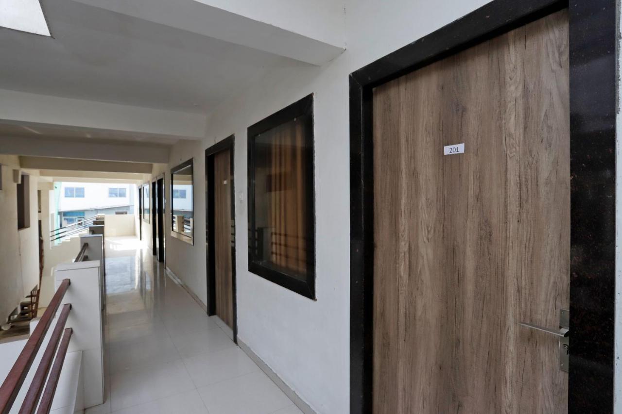 Spot On 39940 Shree Shine Otel Satna Dış mekan fotoğraf